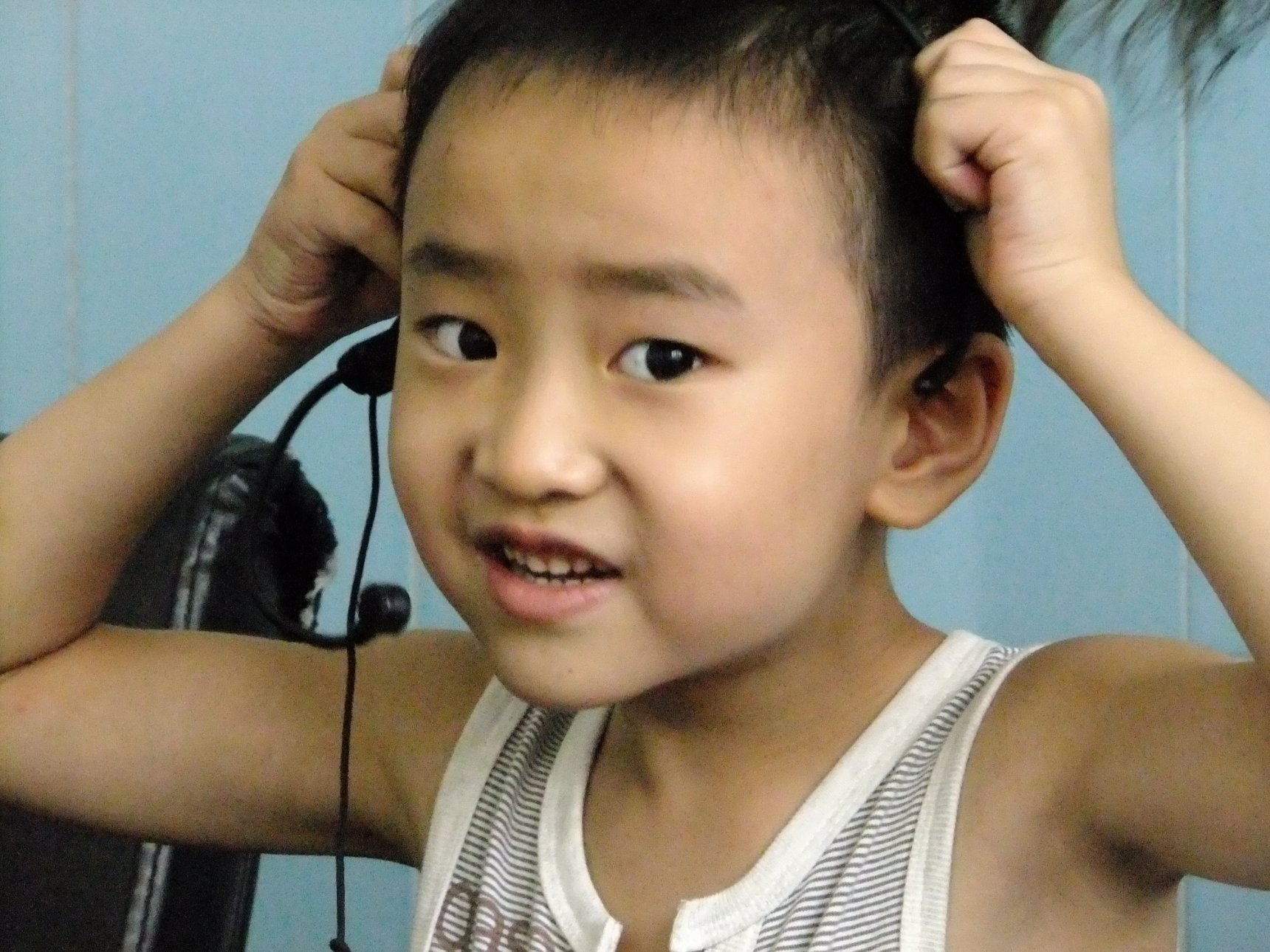 FUJIFILM FinePix F305EXR