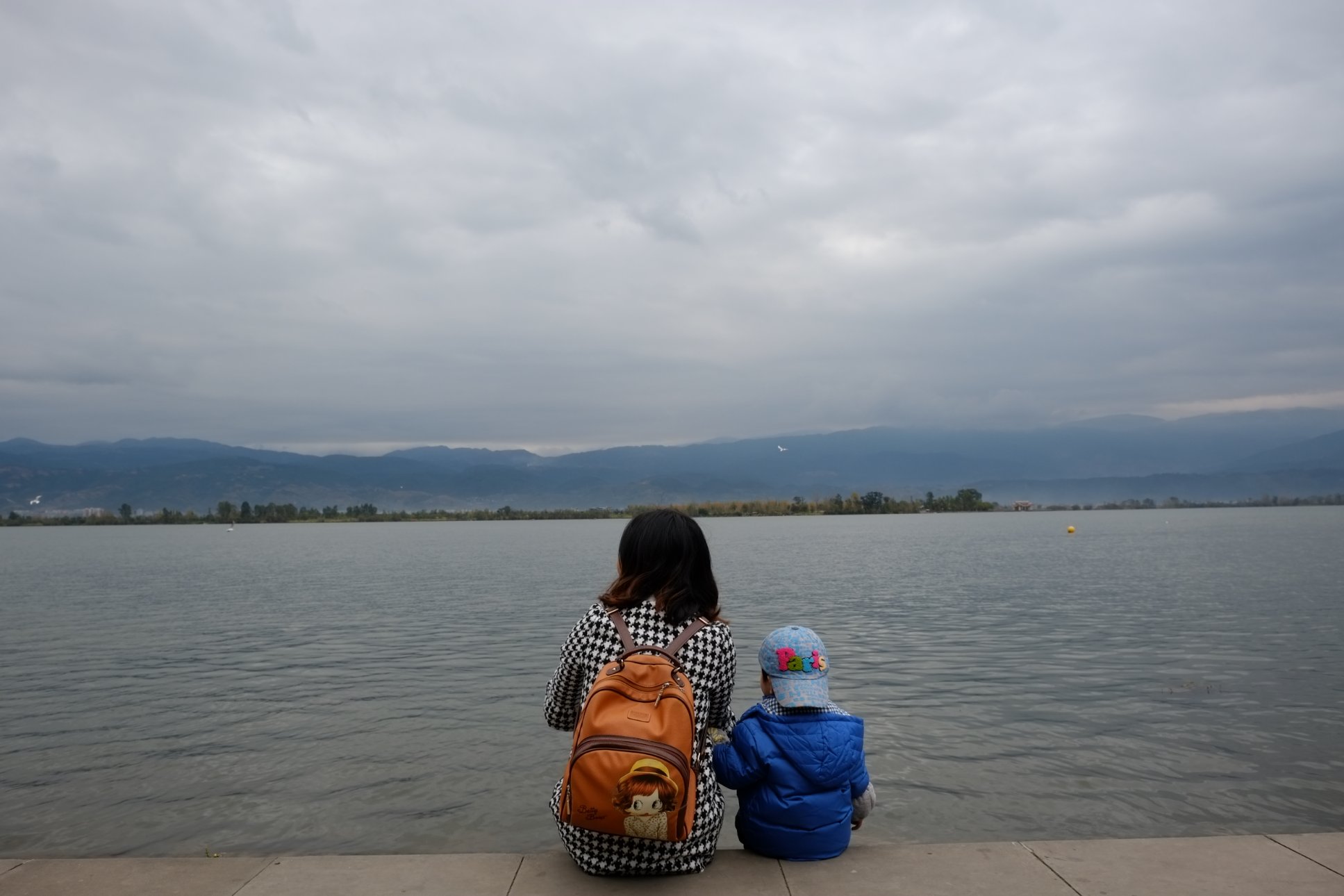 FUJIFILM X-E1 XF18-55mmF2.8-4 R LM OIS