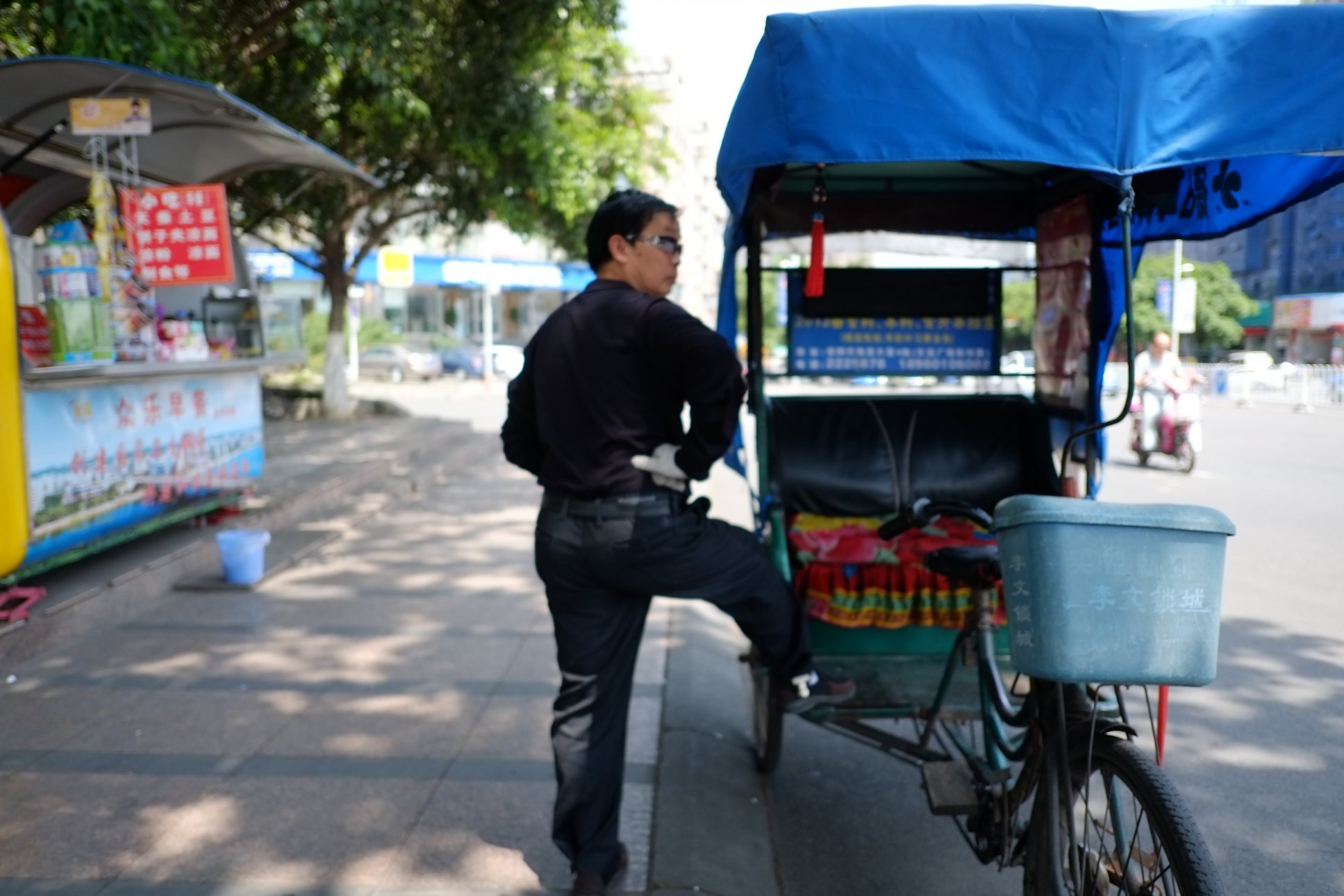 FUJIFILM X-E1 XF18mmF2 R