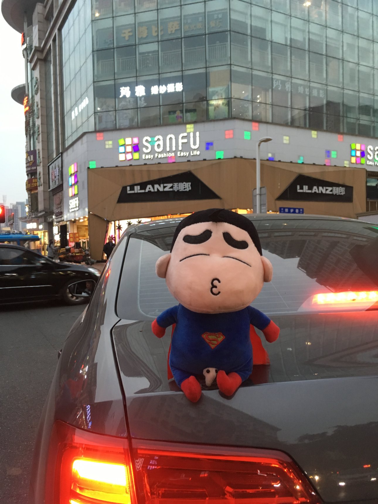 Apple iPhone SE iPhone SE back camera 4.15mm f/2.2
