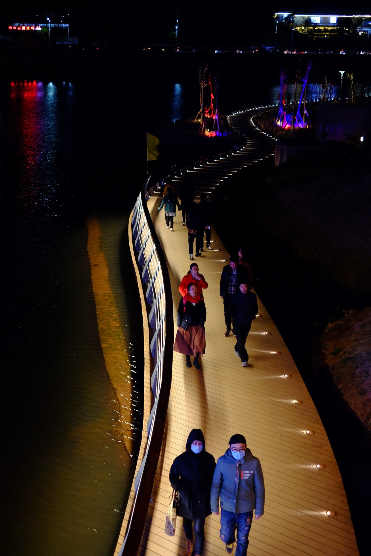FUJIFILM X-E2 XF35mmF1.4 R