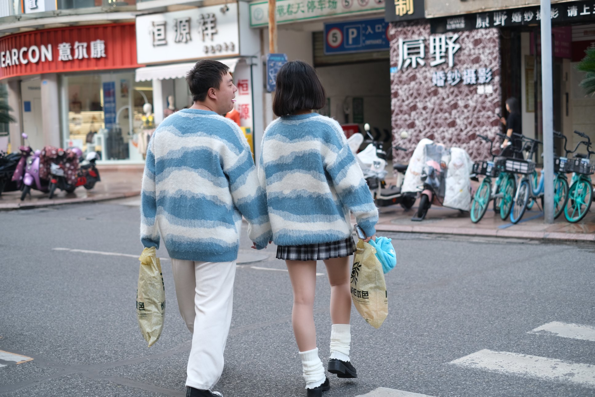 FUJIFILM X-E4