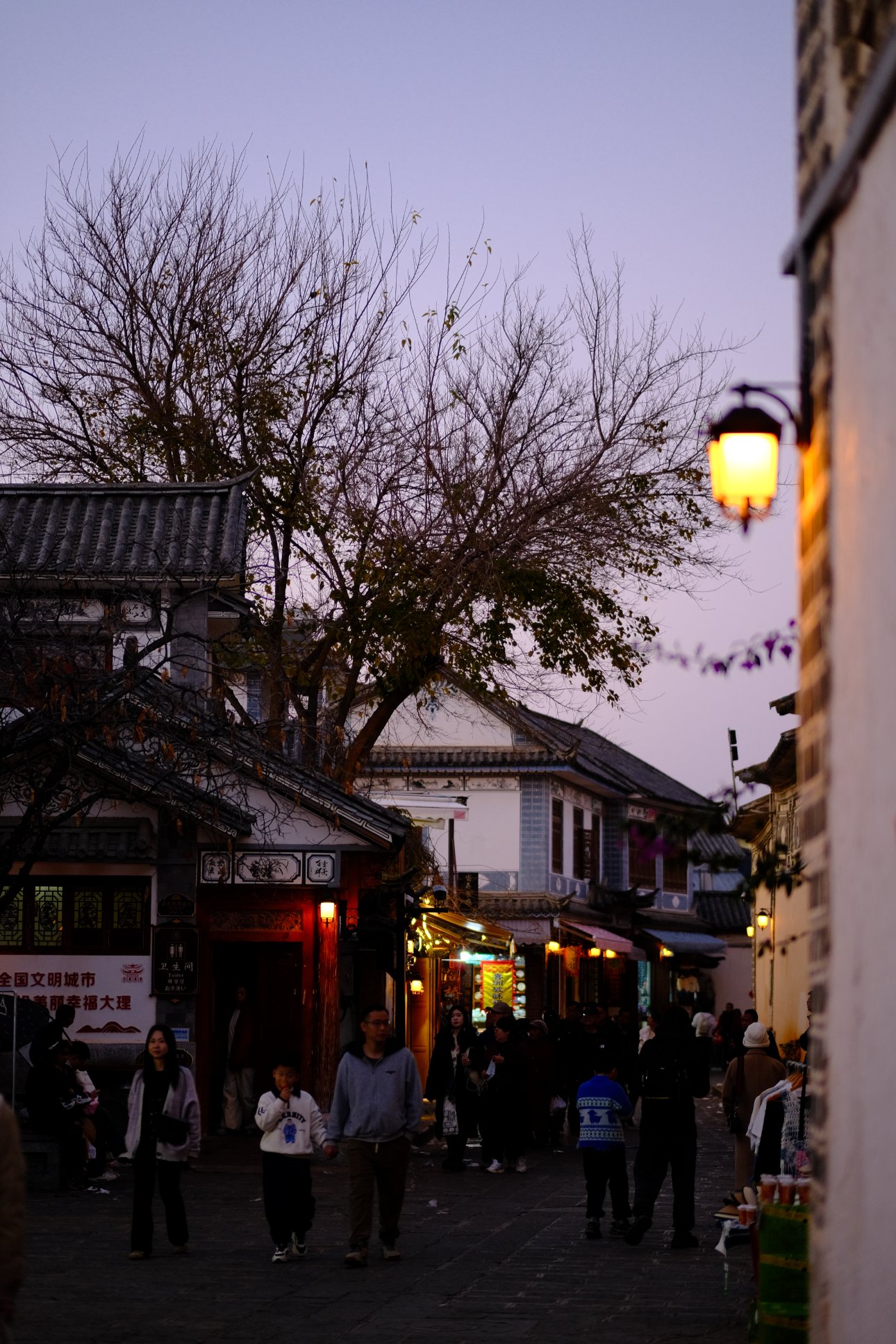 FUJIFILM X-E4