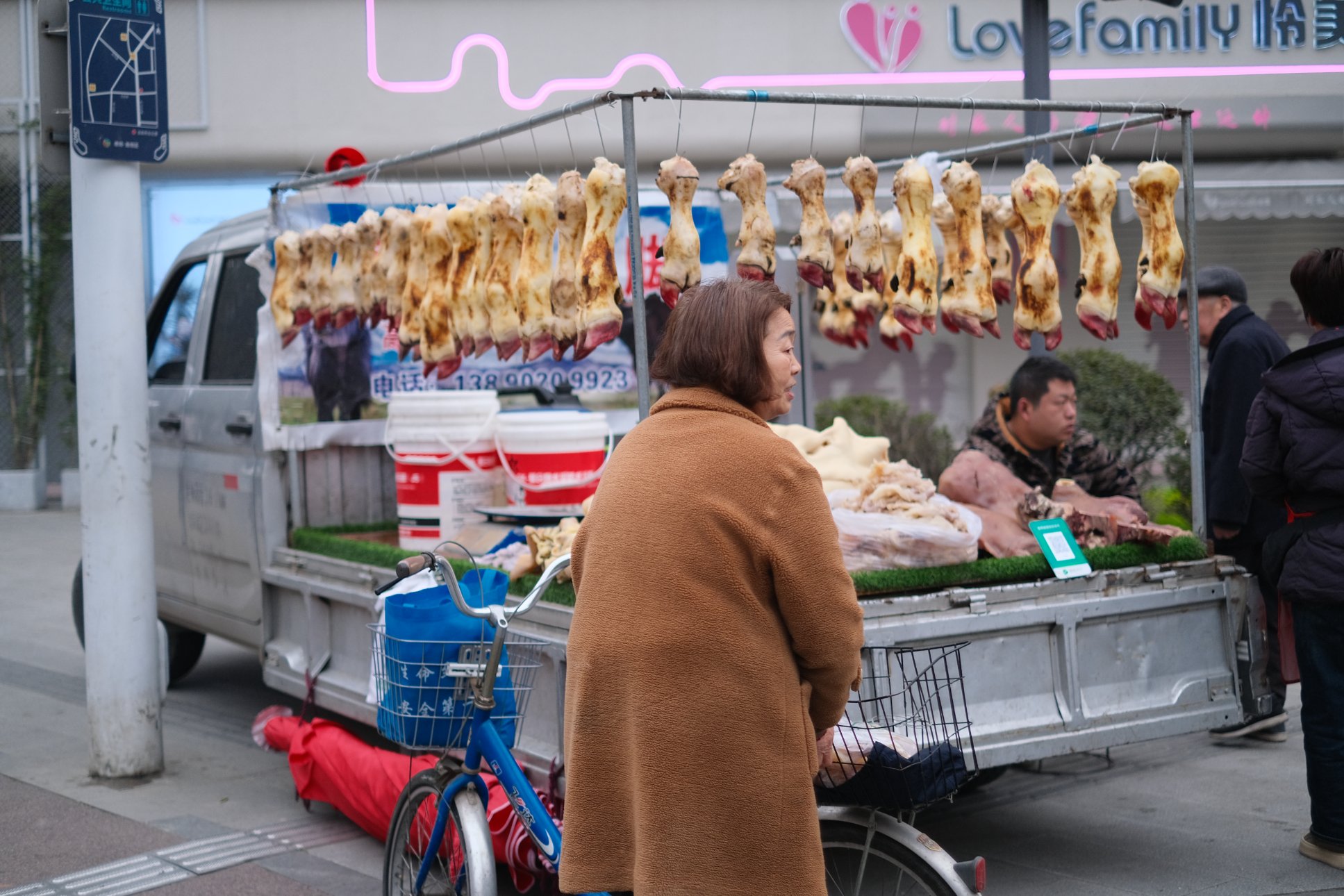 FUJIFILM X-E4