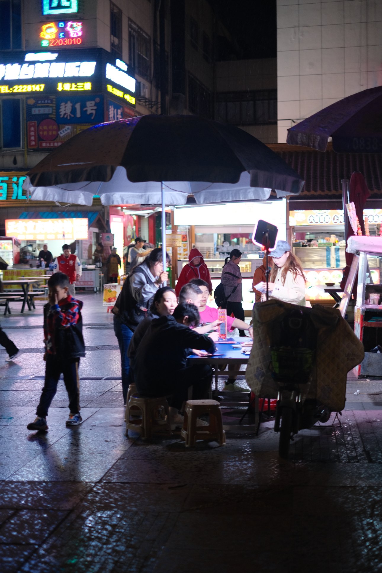 FUJIFILM X-E4