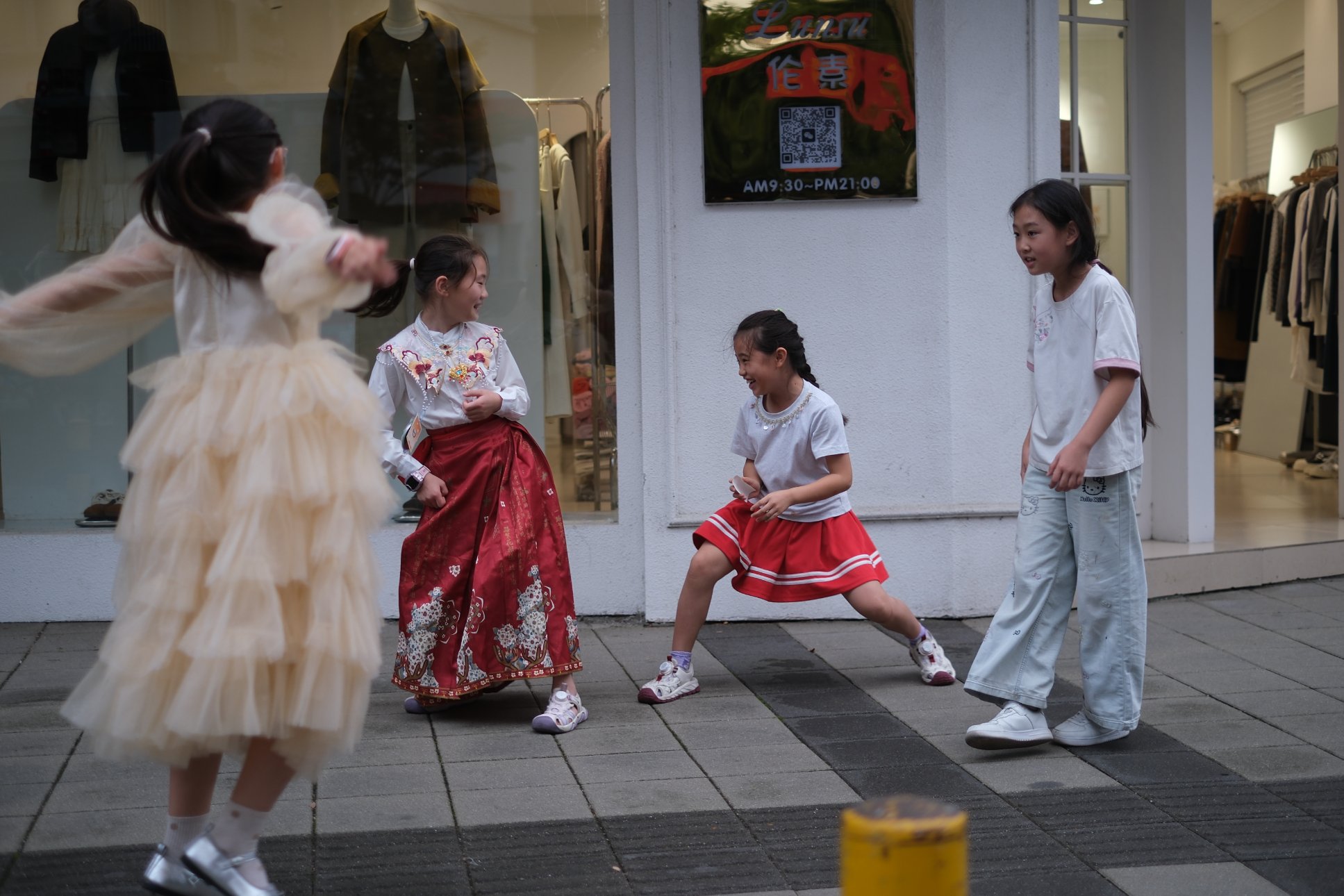 FUJIFILM X-M5