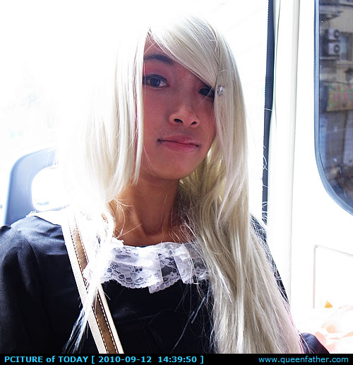 公交车上的cosplayer